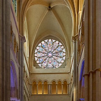 Die Kathedrale St. Jean in Lyon von innen