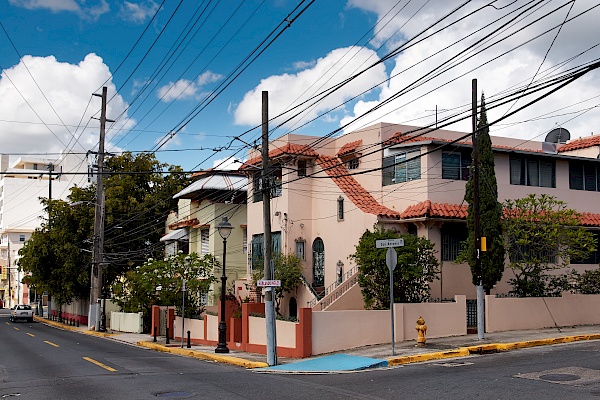 Auf dem Weg zur Tren Urbano in San Juan (Puerto Rico)