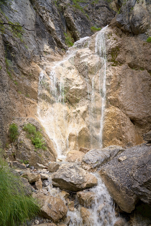 Starkenberger Panoramaweg - Putzenwasserfall