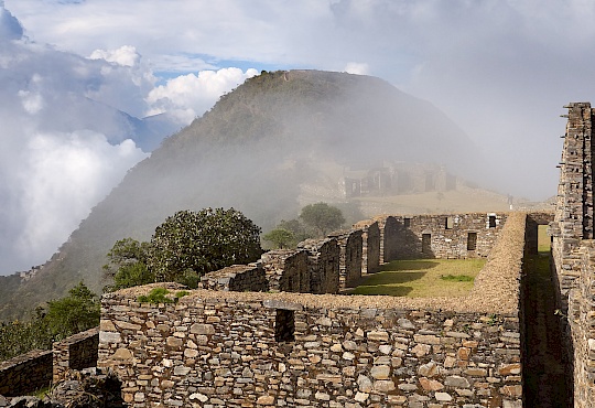 01-peru-2015-choquequirao-littlediscoveriesnet.jpg