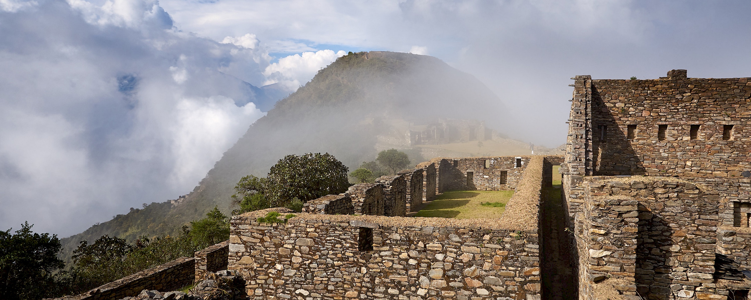 02-peru-2015-choquequirao-littlediscoveriesnet.jpg