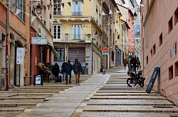 pc103630-lyon-frankreich-littlediscoveries_net.jpg