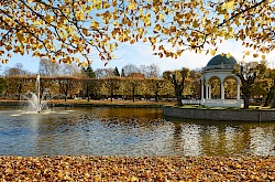 pa213933-kadriorg-tallinn-estland-littlediscoveries_net.jpg