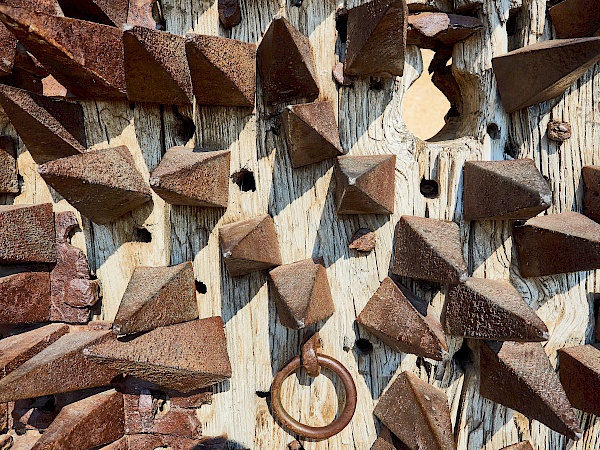 Eingangstor zur Burg in Pedraza