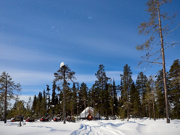 Eine Hütte zum Aufwärmen