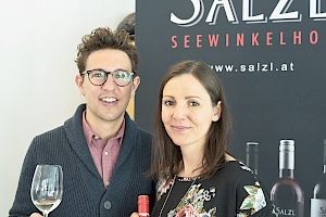 Das Team vom Weingut Salzl