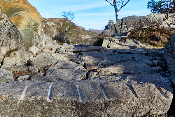 Die von Nepalesen geschaffenen Wege auf dem Preikestolen