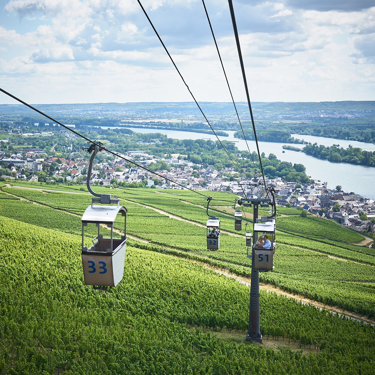 Seilbahn aus den 60er Jahren bei der Romantik-Tour im Rheingau