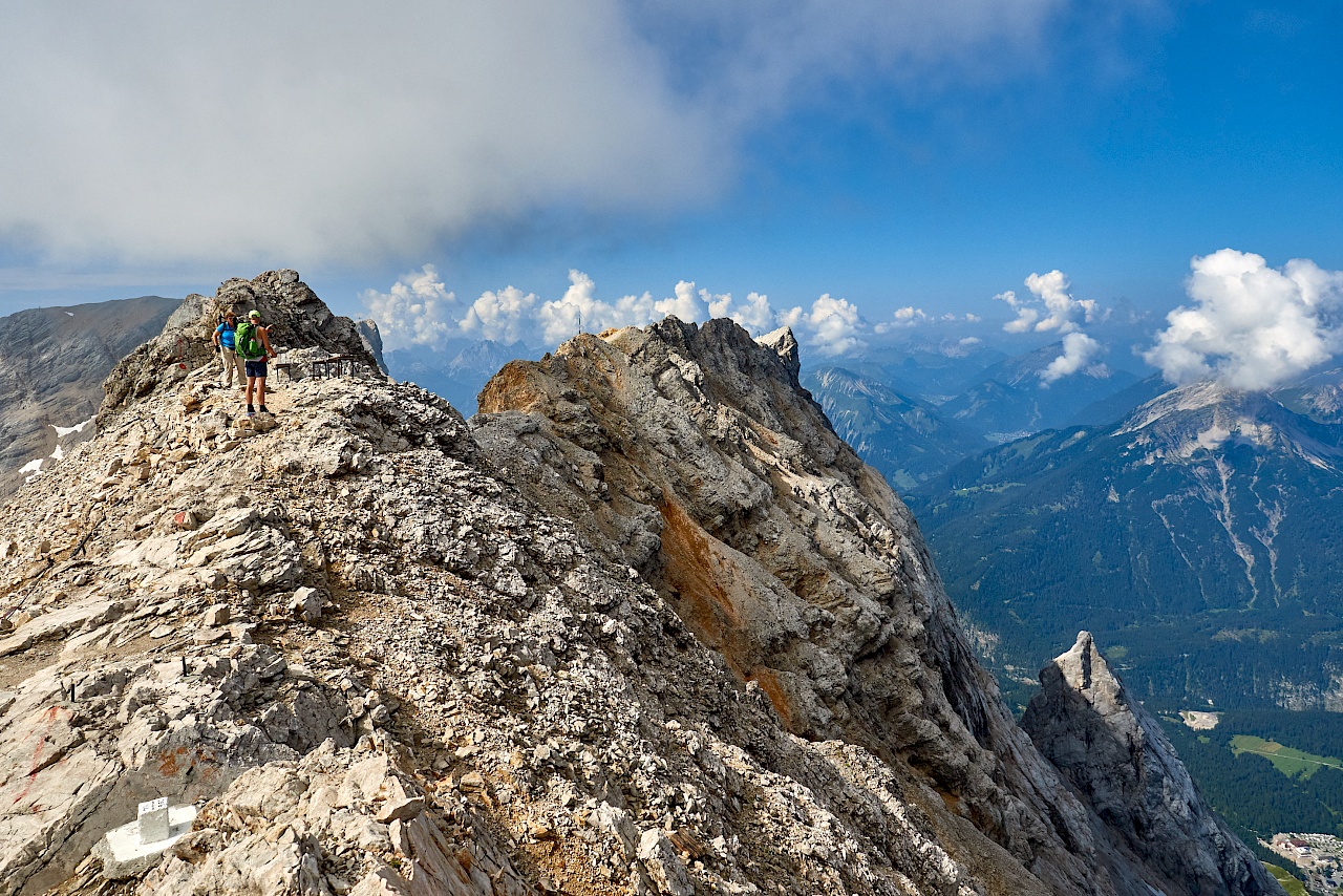 Auf dem Grat der Zugspitze