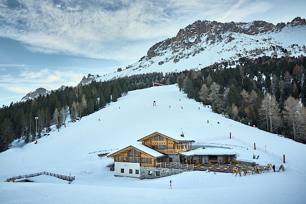 Schlittenfahren im Skigebiet Obereggen Latemar