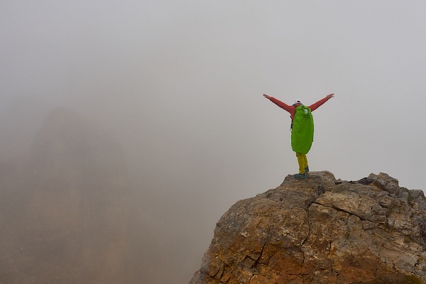 Wandern im Nebel im Latemar