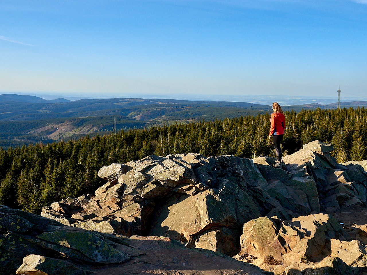 Ausblick von der Wolfswarte im Harz