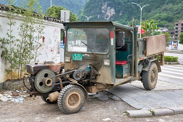 Kreative Konstruktionen in Yangshuo