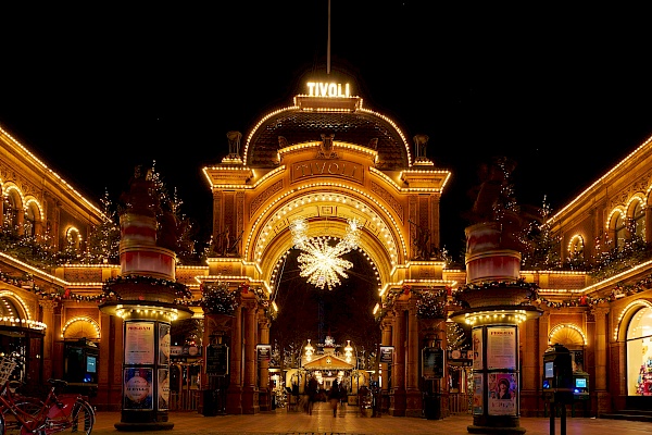 Weihnachtlich beleuchteter Tivoli