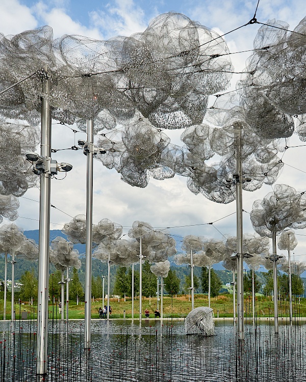 Im Garten der Swarovski Kristallwelten