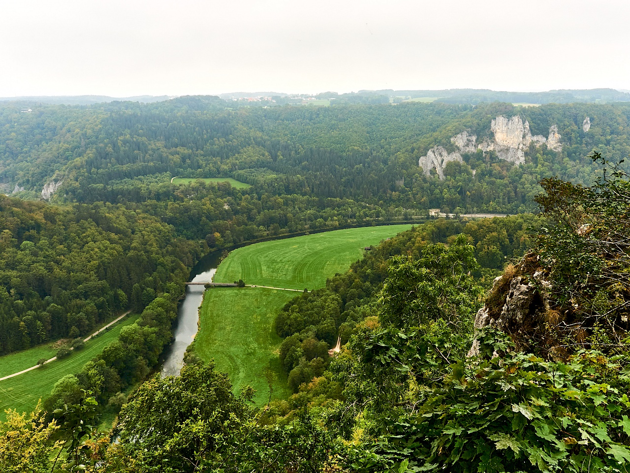 Blick von der Burg Wildenstein in das Donautal