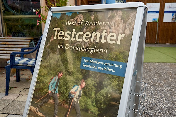 Eingang des Best of Wandern Testcenter im Donaubergland
