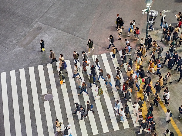 Die Shibuya-Kreuzung in Tokyo von oben