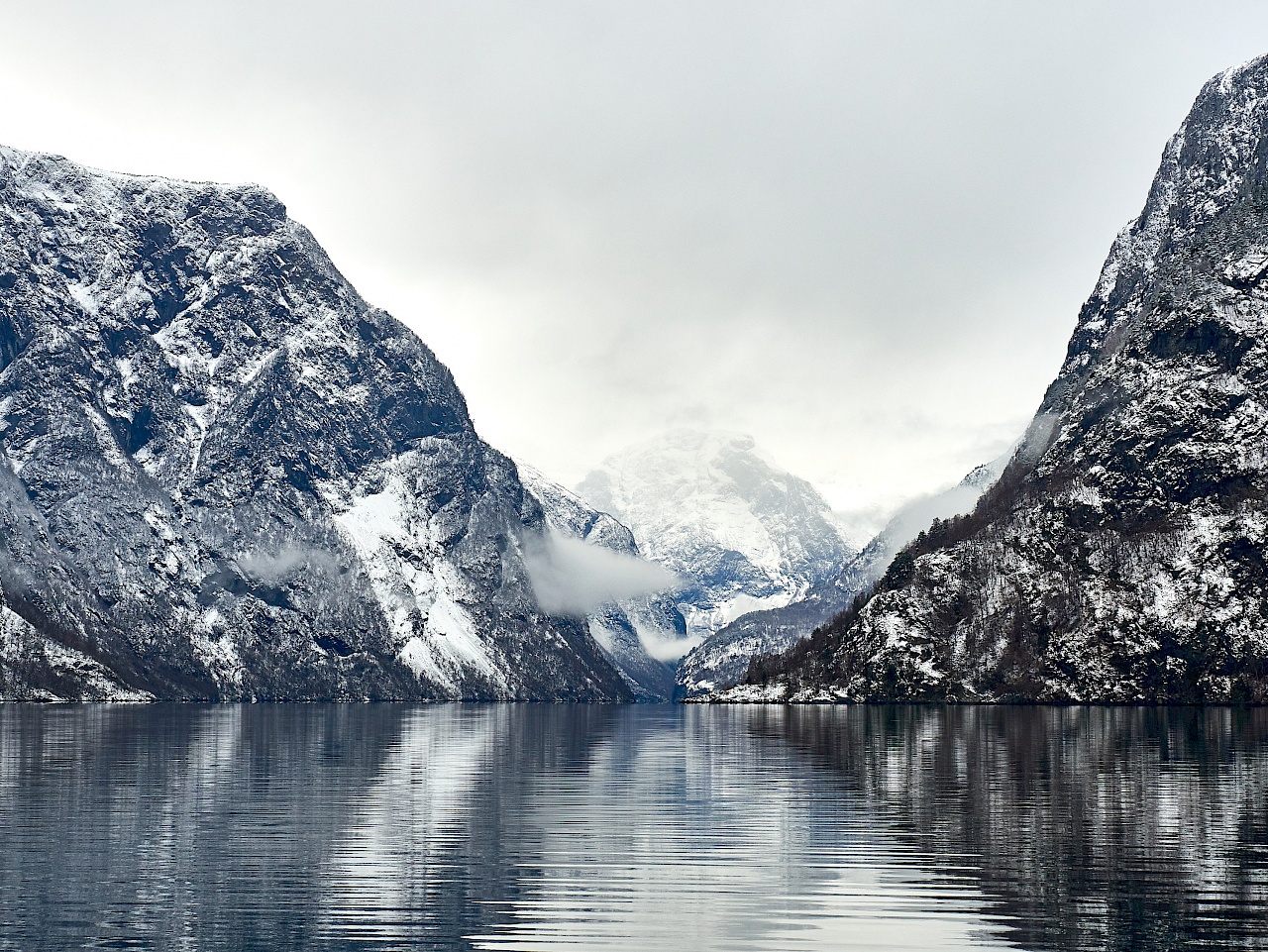 RIB-Boot-Tour auf dem Aurlandsfjord (Norwegen)