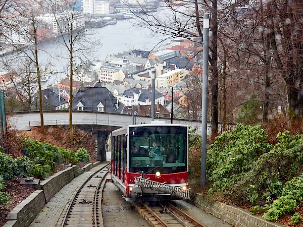 Ein Wagen der Fløibahn in Bergen