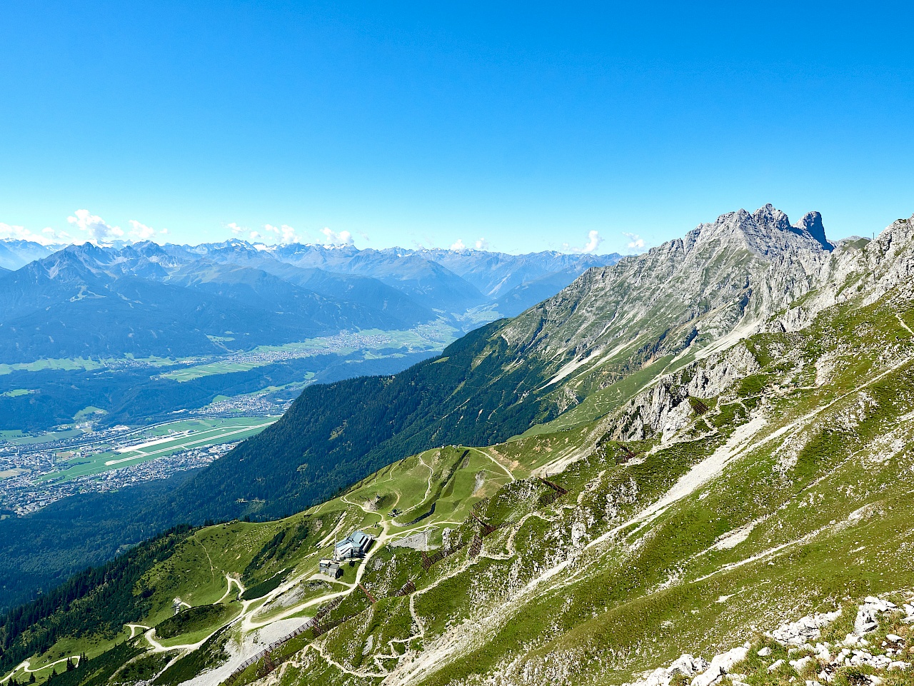 Fantastische Aussichten auf dem Goetheweg in Innsbruck