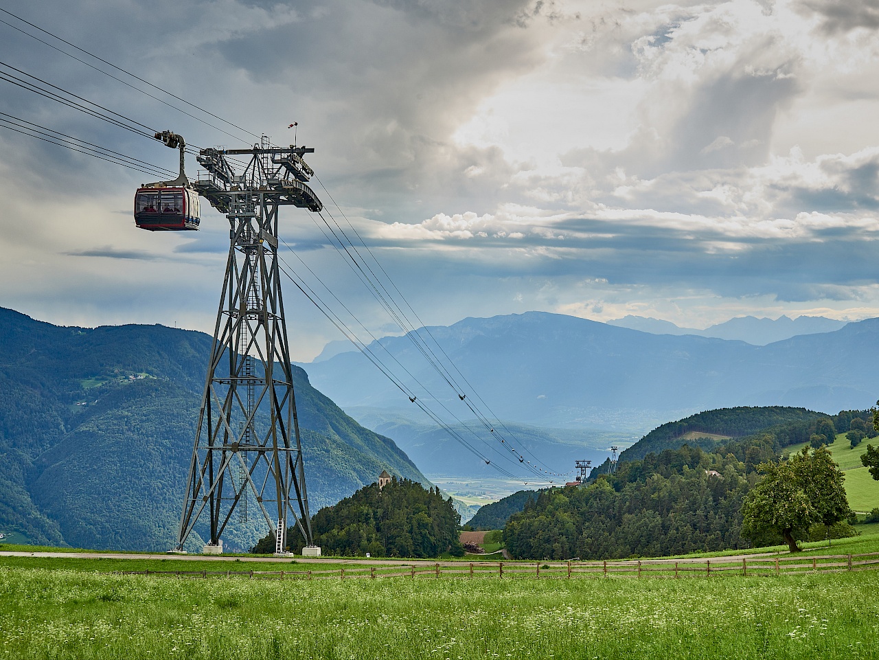 Die Rittenseilbahn nach Oberbozen