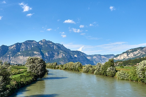 Radweg entlang der Etsch bis nach Trient