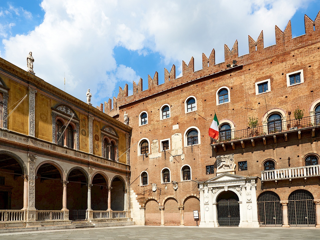 Piazza dei Signori in Verona