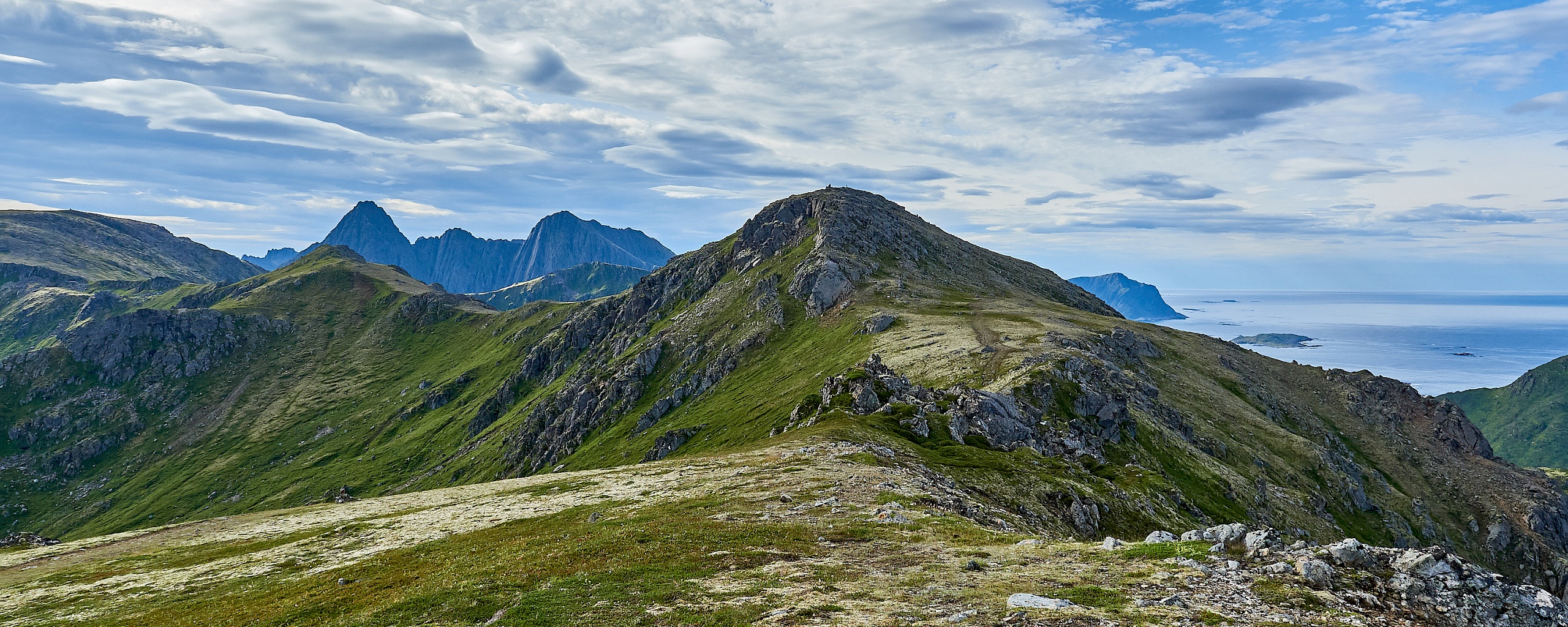 koeniginnenroute-norwegen-littlediscoveries_net_21-schmal.jpg