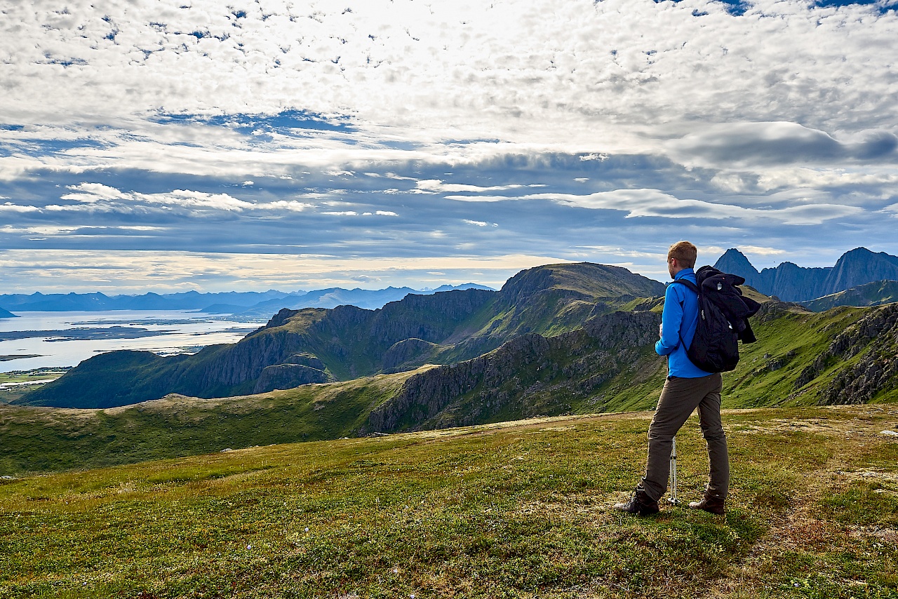 Fantastische Aussichten auf der Dronningruta in Norwegen