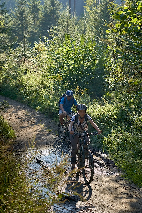 Mit dem Mountainbike auf dem Weg zum Egelsee.