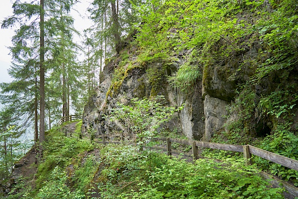 Starkenberger Panoramaweg - schöne Pfade nach Imsterberg