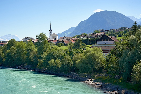 Mit dem Fahrrad um den Tschirgant bei Imst - Fluss Inn