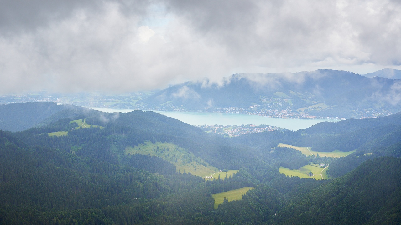 Blick vom Ochsenkamp auf den Tegernsee