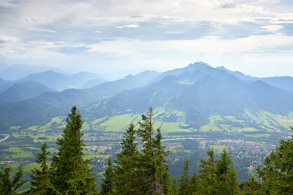 Geierstein bei Lenggries - Ausblick auf die Benediktenwand