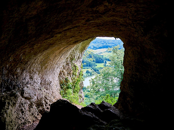 Der beeindruckende Hohle Fels