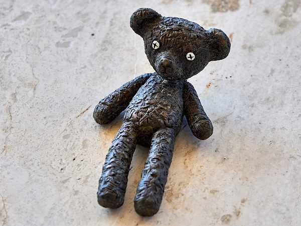 Mini-Skulptur vom Teddy in Budapest