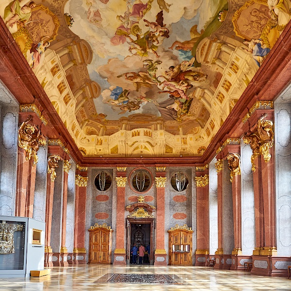 Marmorsaal im Stift Melk - Donau-Flusskreuzfahrt mit VIVA Cruises