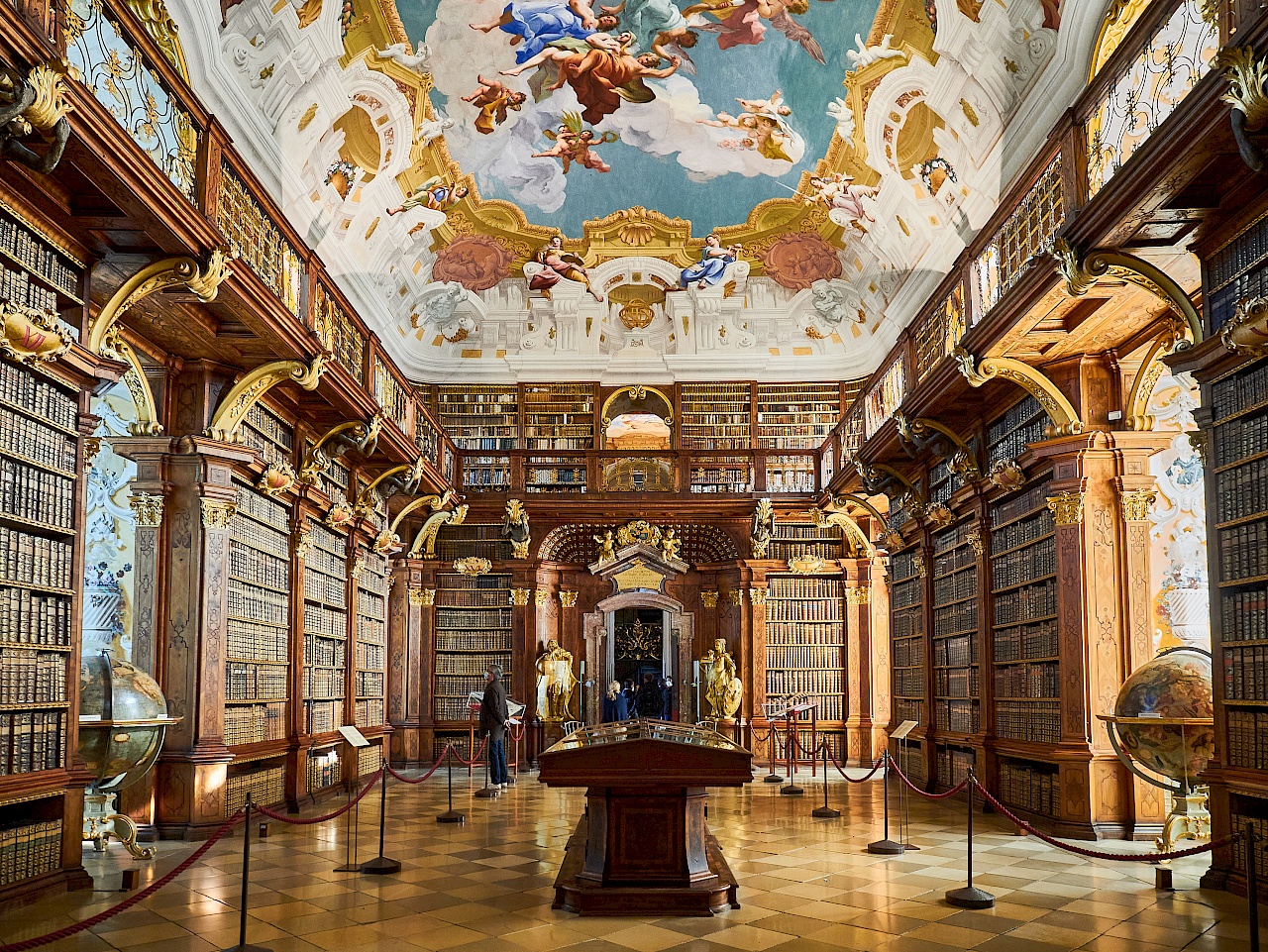 Die Bibliothek im Stift Melk