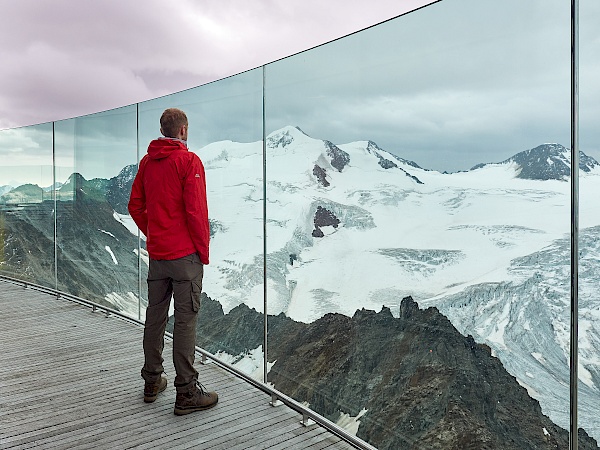 Aussicht vom Café DAS 3.440 im Pitztal