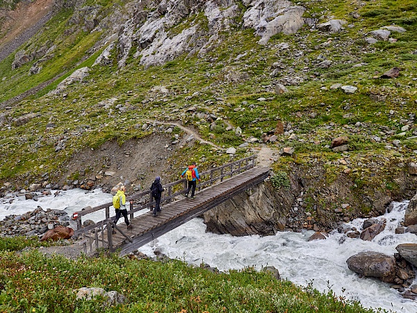 Der Taschachbach auf dem Weg ins Tal