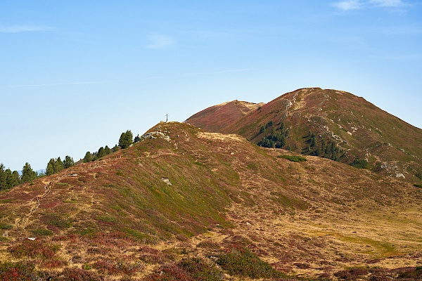 Wanderung vom Langen Grund auf das Feldalphorn - Blick auf die Breiteggspitze