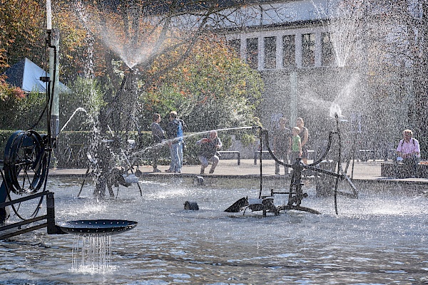 Der Tinguely-Brunnen in Basel (Schweiz)