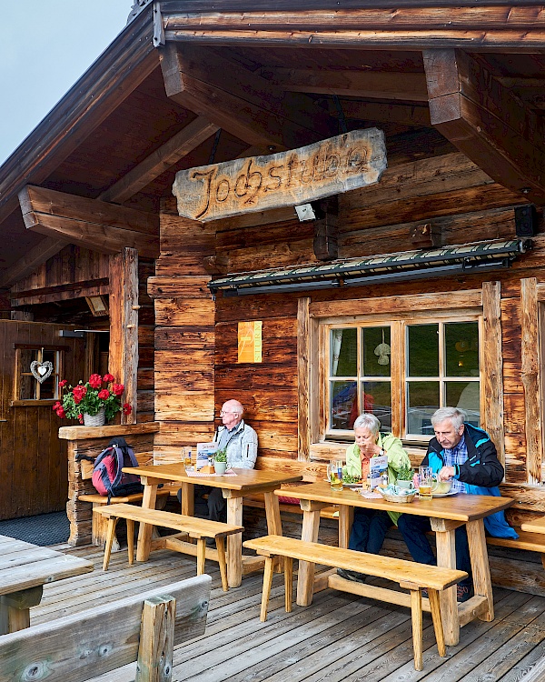 Einkehr in der Jochstubn im Brixental