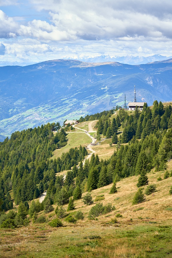 Wandern von der Plose Bergstation aus - Dolomitenpanoramaweg