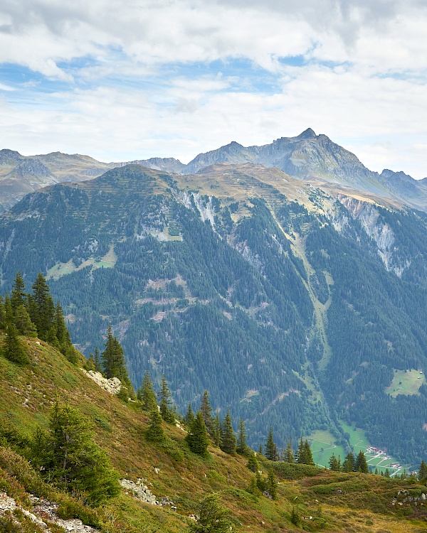 Aussicht auf dem Weg zum Gantekopf im Montafon