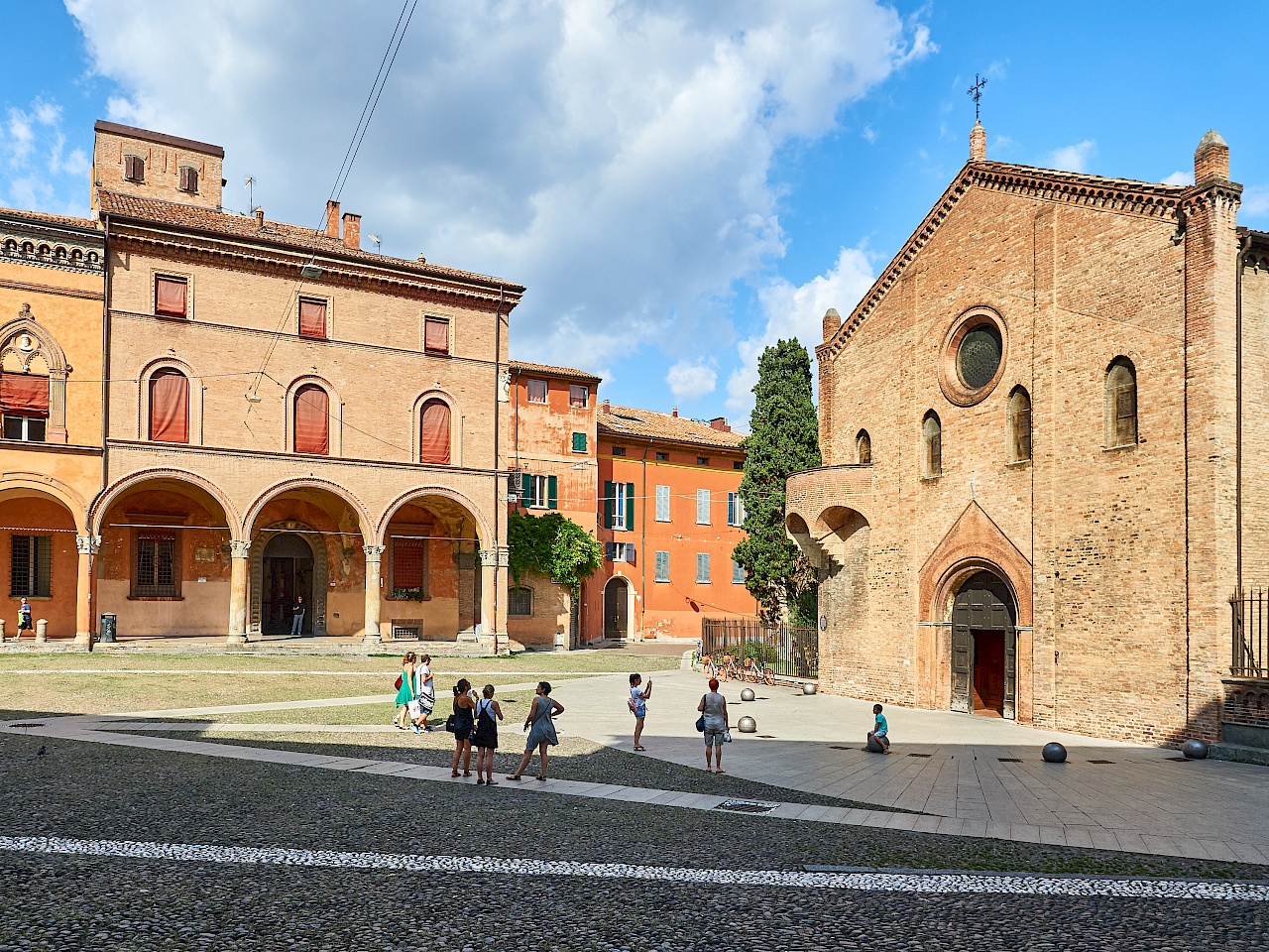 Piazza Santo Stefano in Bologna (Italien)