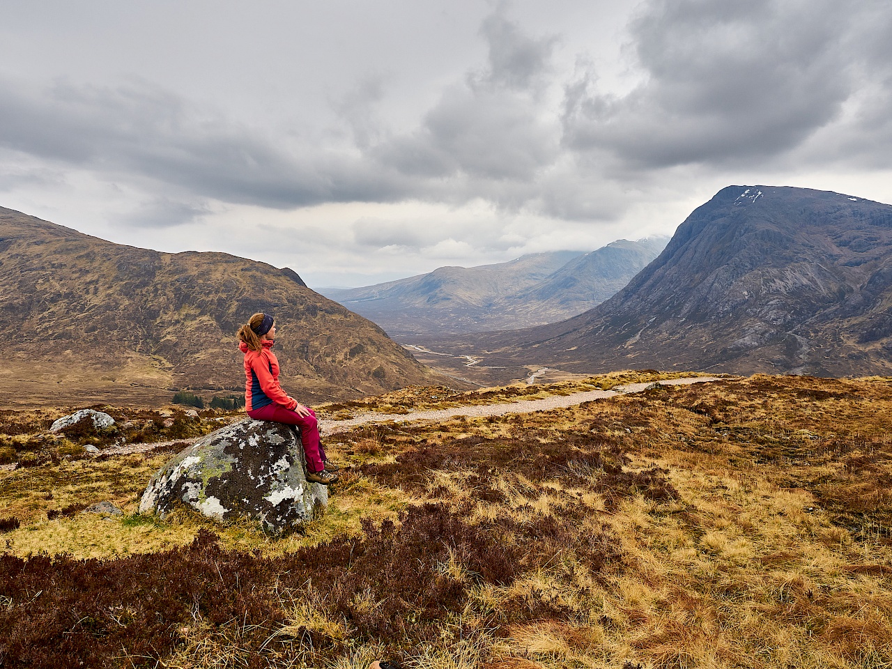 Ausblick vom Sattel des Devil's Staircase in Glencoe (Schottland)