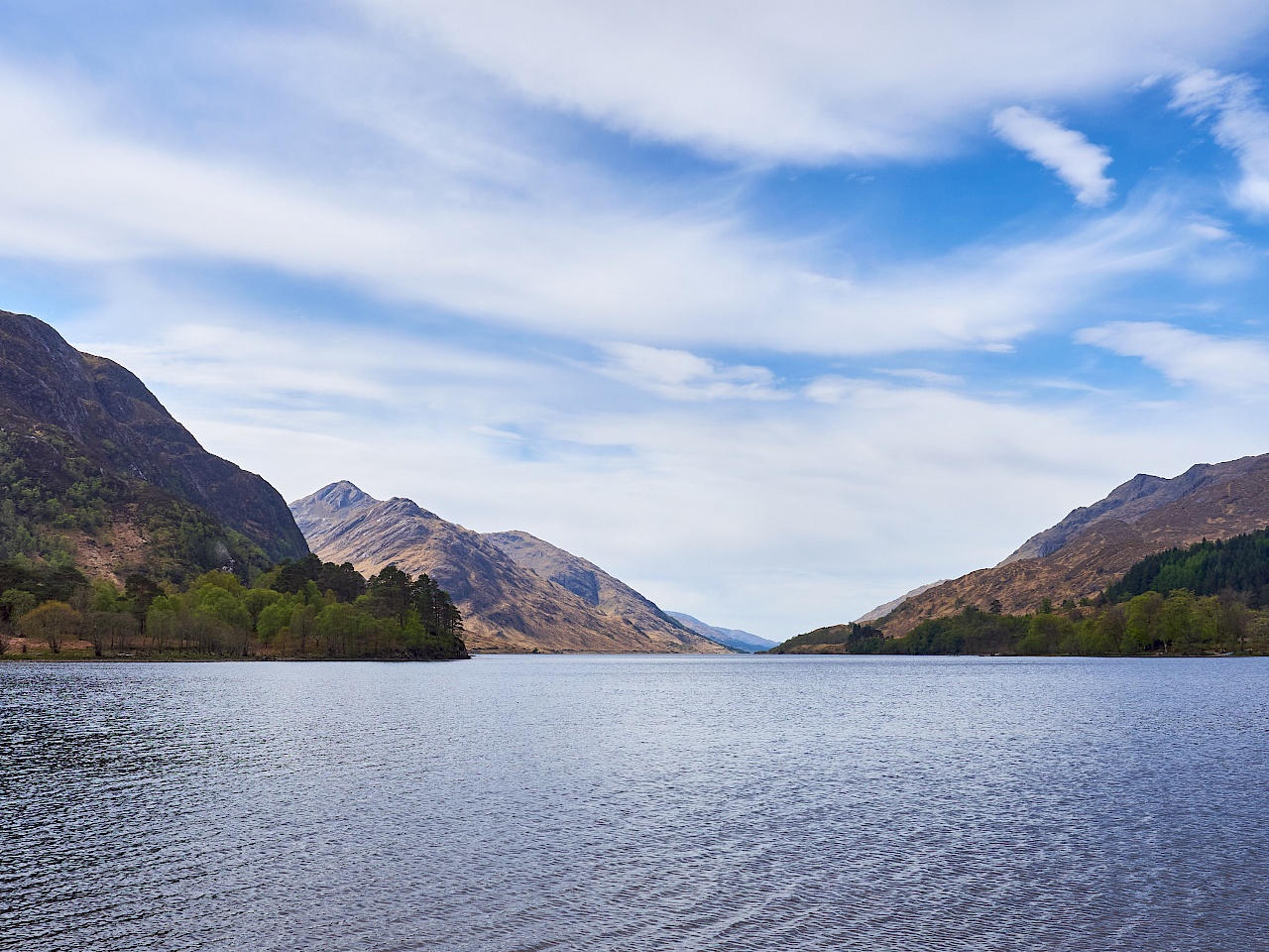 Loch Shiel in Glennfinnan (Schottland)