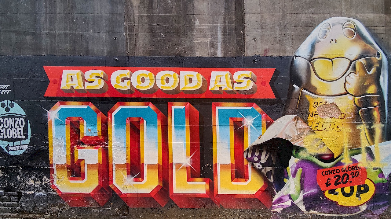 Street Art in Glasgow - Good as gold (Conzo & Glöbel / Art Pistol)